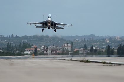 США требуют от России посадки боевых самолетов в Сирии
