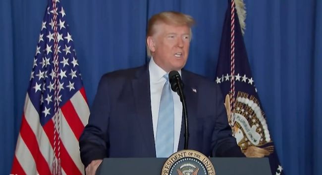 Трамп: США не нужна нефть на Ближнем Востоке