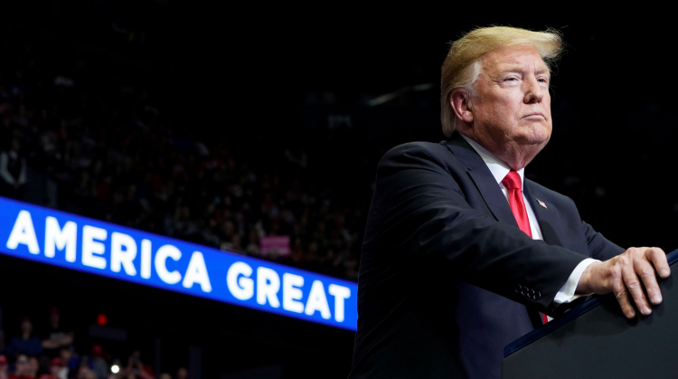 Трамп: "Сулеймани планировал взрыв одного из посольств США"