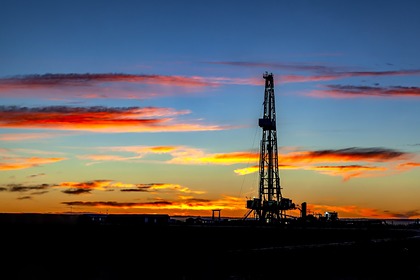 США пригрозили лишить Ирак доступа к нефтяным деньгам
