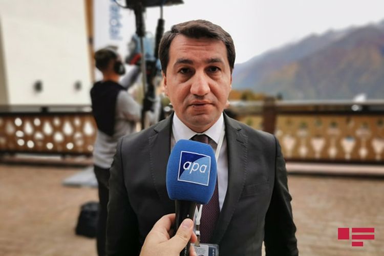 Помощник президента Азербайджана назвал бредом высказывания Пашиняна о шехидах 20 Января