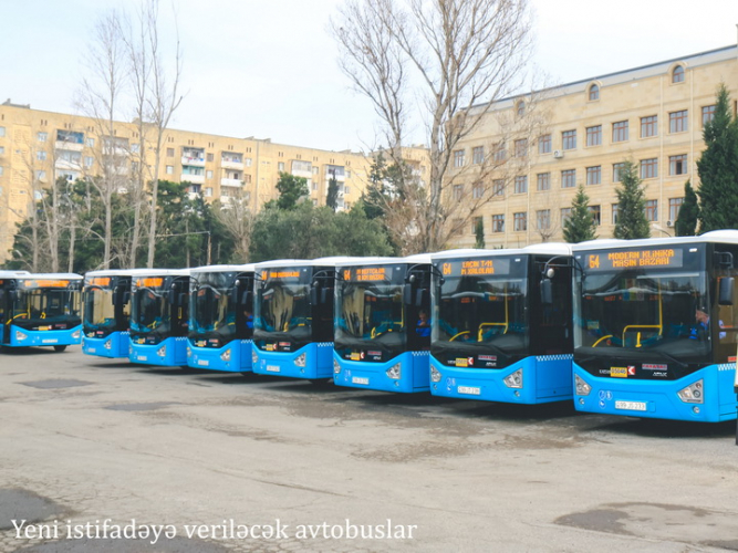 В Баку еще один автобусный маршрут переходит на карточную оплату проезда