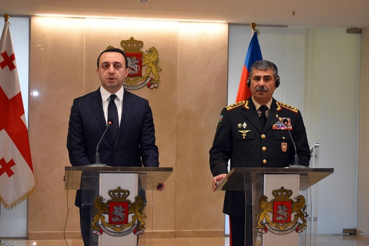 Состоялась встреча министров обороны Азербайджана и Грузии - ФОТО