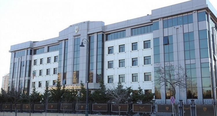 Полиция Баку обнародовала личность женщины, подозреваемой в похищении школьников - ФОТО