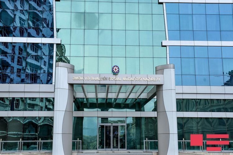 Министерство о том, скольким людям в Азербайджане назначены пенсии, пособия и стипендии  