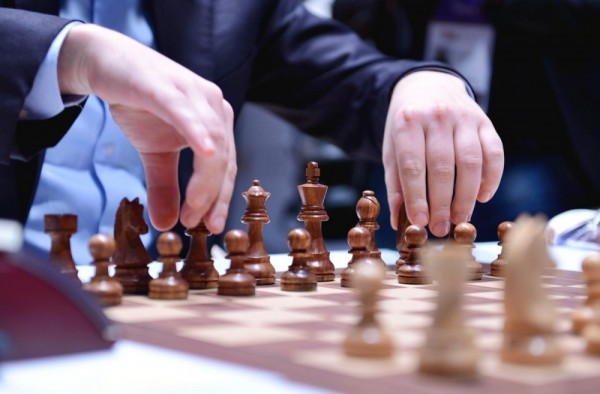 Азербайджанские шахматисты продолжают успешное участие в Гибралтаре