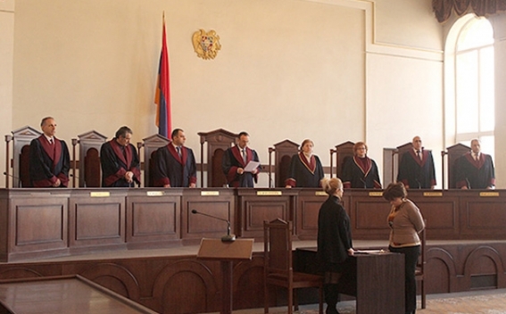 В Армении похитили сына судьи Конституционного суда 