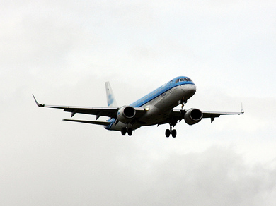 Летевший в Баку самолет Air Astana вернулся в Казахстан