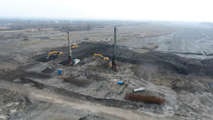 В одном из регионов Азербайджана строится новый мост - ФОТО