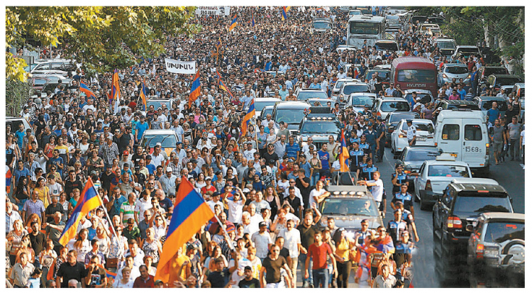 Борьба за власть в Армении выходит на новый виток своего развития – РОССИЙСКИЙ ИСТОРИК РАЗОБЛАЧАЕТ ДЖАМАЛЯНА
