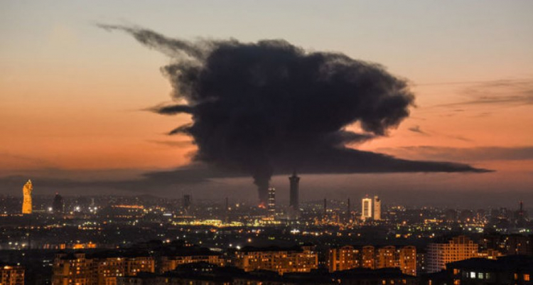 В Баку изучается воздействие пожара на фабрике Sobsan на воздух