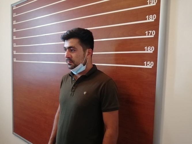 Арестованы водители, незаконно доставлявшие пассажиров в Баку - ФОТО