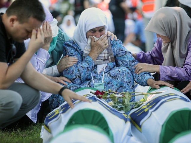 Мы всегда будем поминать трагедии в Ходжалы и Сребренице с чувством глубокого почтения