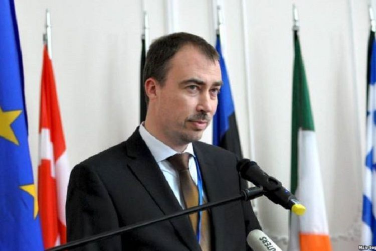 Спецпредставитель ЕС: "Происходящее на границе Азербайджана и Армении вызывает обеспокоенность"