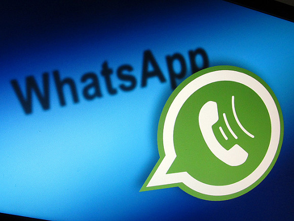 Тысячи пользователей WhatsApp пожаловались на сбой приложения
