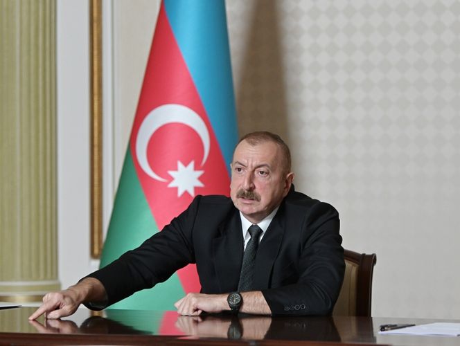 Ильхам Алиев: Все, кто вчера говорил «хочу сражаться в Карабахе», пусть передадут свои анкетные данные в Госслужбу по мобилизации  