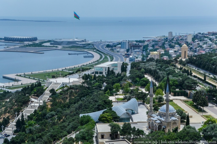 В субботу в Баку 35 градусов тепла