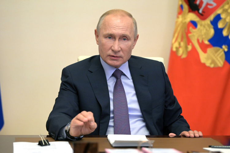 Путин обсудил с Совбезом ситуацию на границе Армении и Азербайджана

