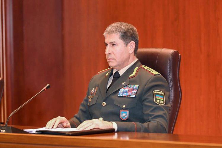 Начальник полицейской академии МВД Азербайджана отправлен на пенсию
