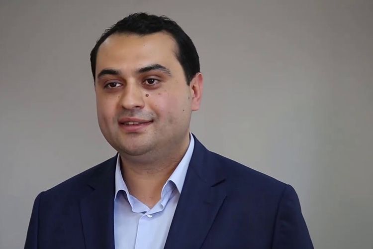 Утверждена кандидатура в депутаты мэра Марнеули Заура Даргаллы
