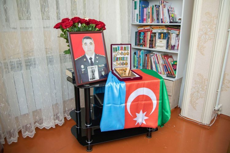 Представители Фонда Гейдара Алиева посетили семьи погибших 12 военнослужащих - ФОТО
