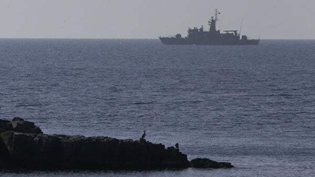 Американское судно доставило в Грецию 3 тысячи морпехов на учения НАТО