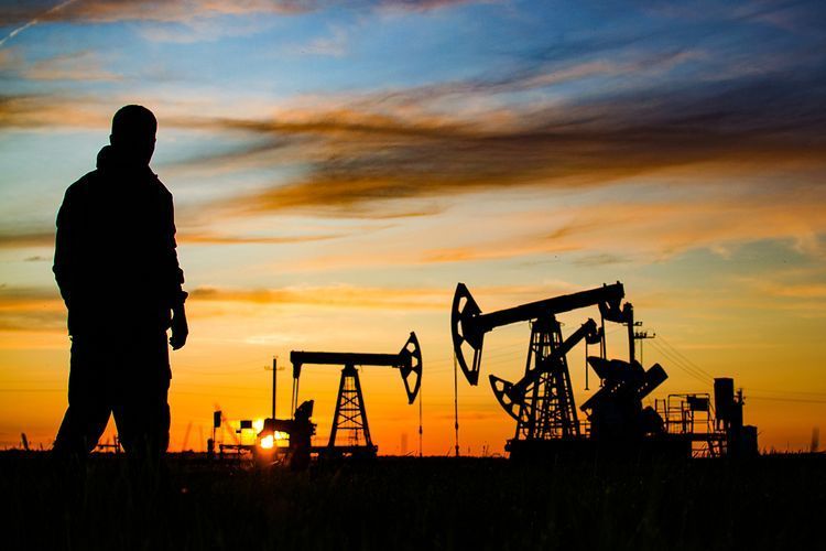 Цена азербайджанской нефти приближается к $46 
