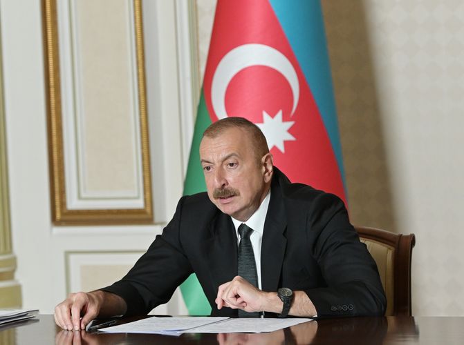 Президент Азербайджана раскритиковал ряд структур за нарушения в водном хозяйстве