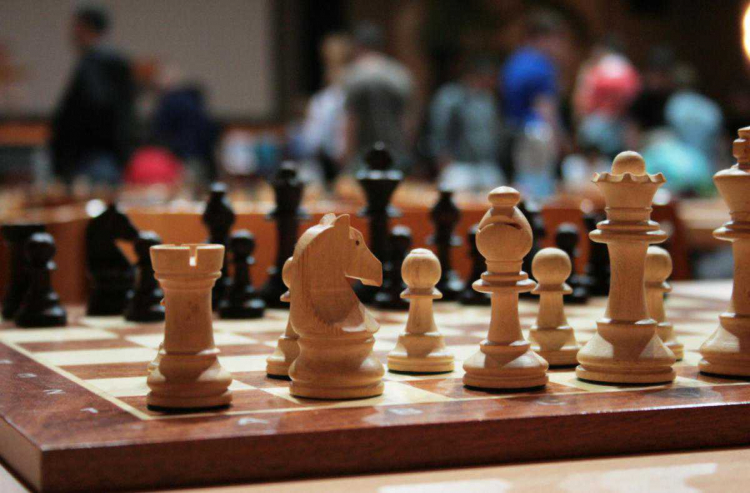 Азербайджанский шахматист стал третьим на онлайн блиц-турнире