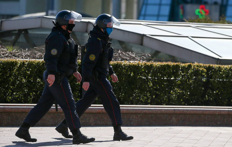СМИ: в Бангладеш произошел взрыв в полицейском участке
