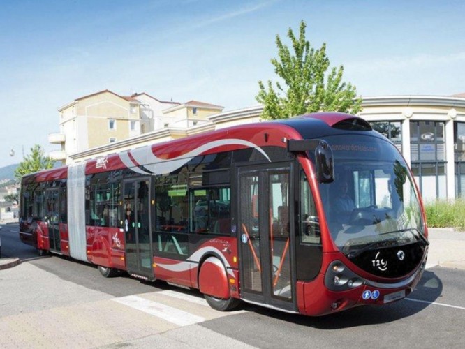 В выходные дни общественный транспорт Баку приостановит работу - БТА