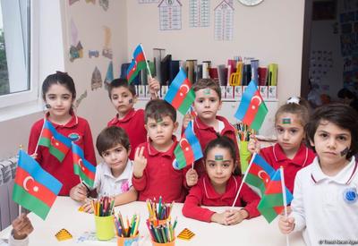Минтруда и соцзащиты населения Азербайджана с любовью к детям - ВИДЕО