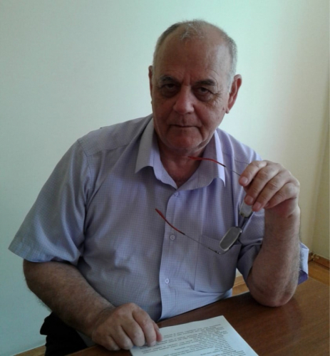 В Азербайджане от коронавируса скончался 73-летний преподаватель