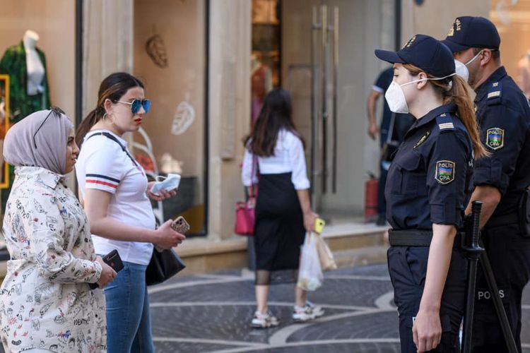 Городская полиция обратилась к жителям Баку
