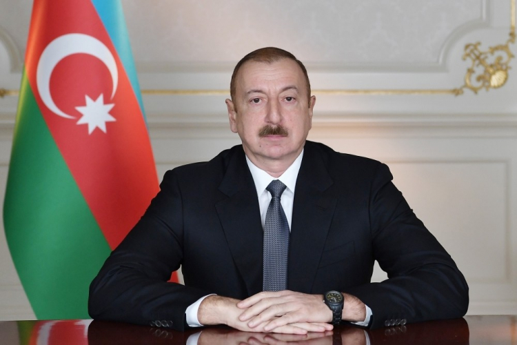 Ильхам Алиев выделил средства на строительство дороги