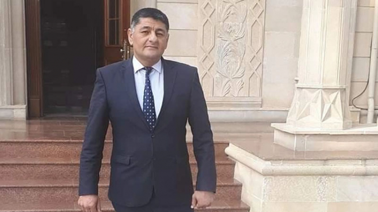 В Азербайджане скончался чиновник