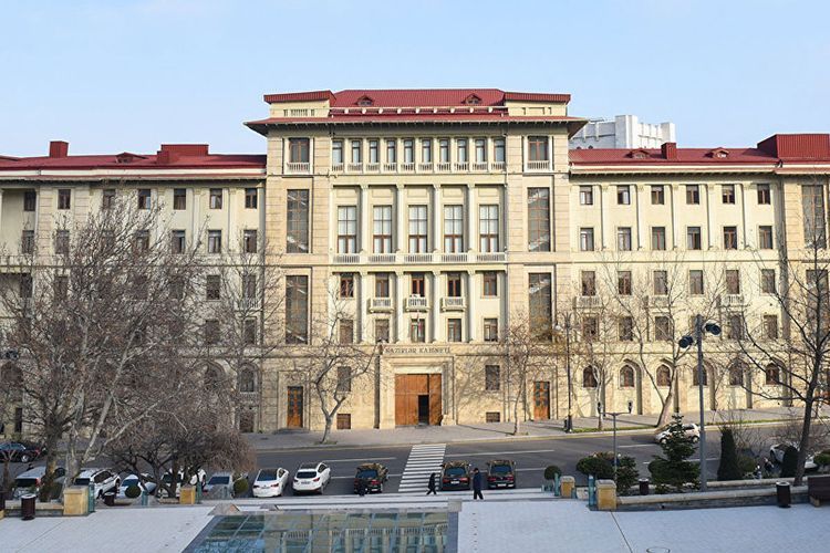 Кабмин Азербайджана призывает граждан не создавать искусственный ажиотаж
