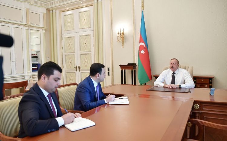 Президент Ильхам Алиев принял новых глав ИВ
