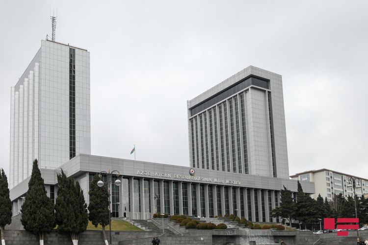 В Азербайджане ни одна из партий, не представленных в парламенте, не получила права на финансовую помощь 