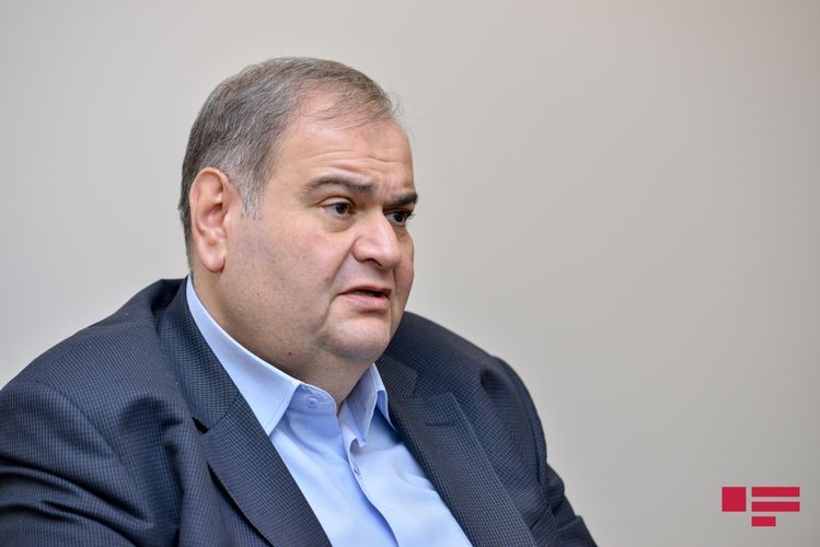 Джамиль Гулиев освобожден от должности директора киностудии «Азербайджанфильм»
