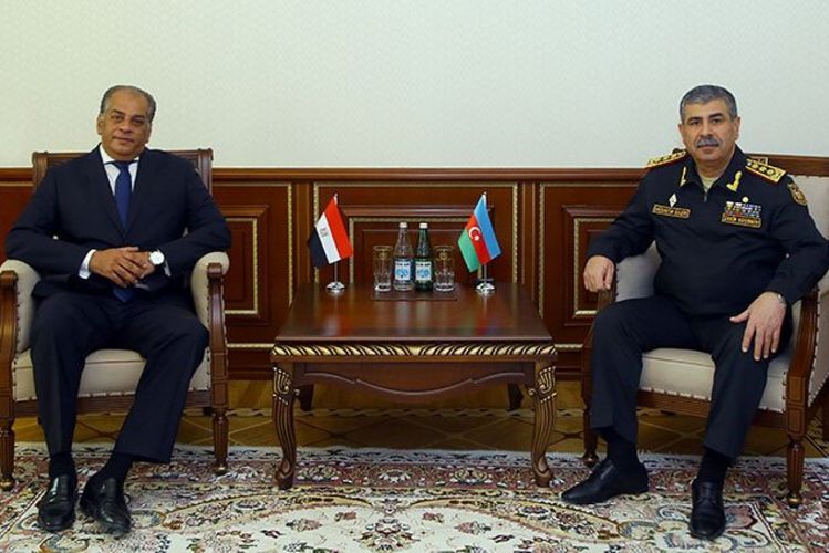 Закир Гасанов встретился с послом Египта в Азербайджане 