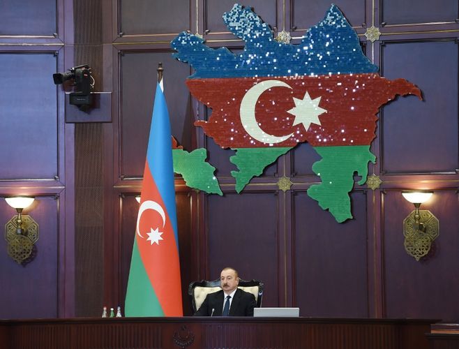 Ильхам Алиев: Азербайджанский народ живет в условиях спокойствия, стабильности, безопасности