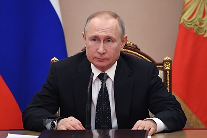 Путин подписал закон о поправках к Конституции
