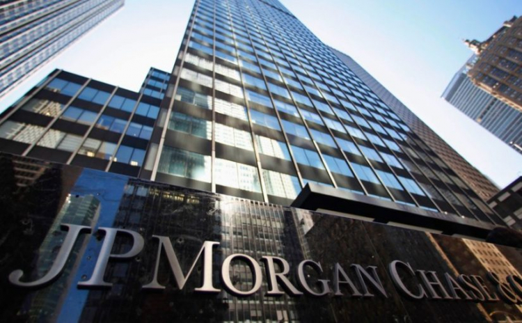 JP Morgan предупредил об угрозе глобальной рецессии
