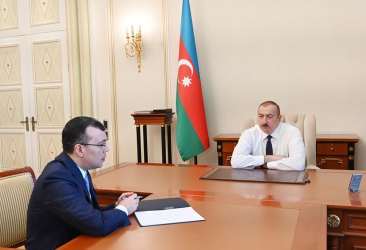 Ильхам Алиев принял министра труда и социальной защиты населения - ОБНОВЛЕНО