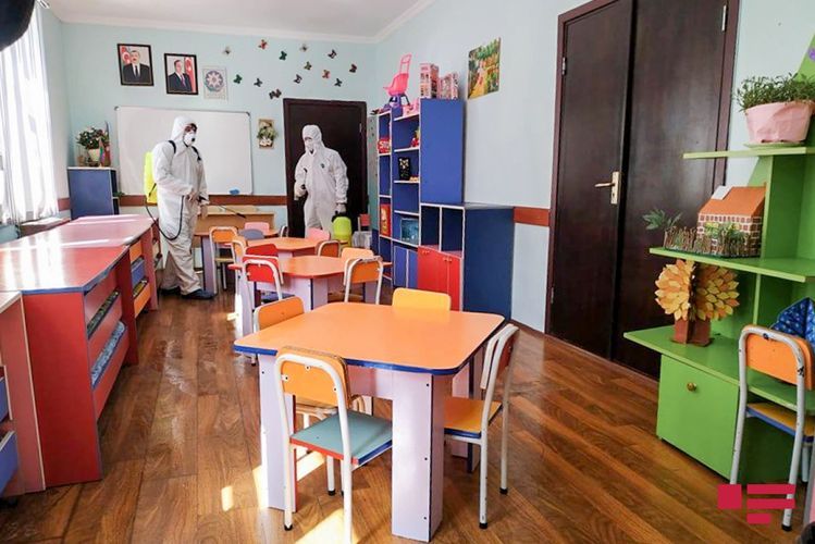 В Баку завершились работы по дезинфекции в детских садах