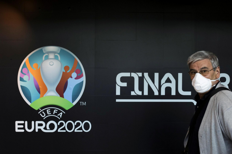 УЕФА отложил ЕВРО-2020
