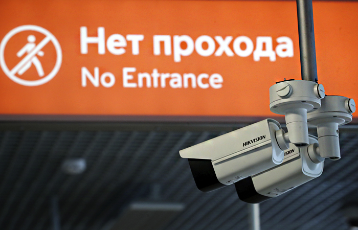 В РФ начнут отслеживать всех, кто встречался с больными коронавирусом
