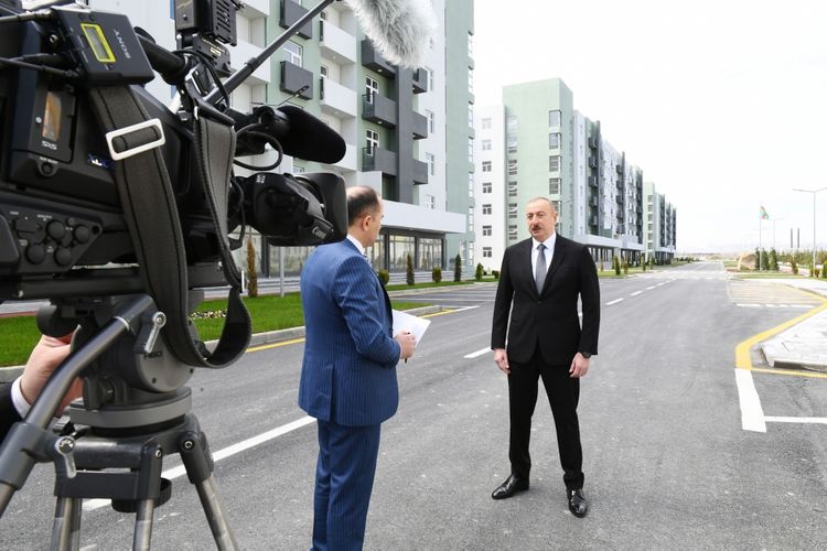 Президент Азербайджана: Граждане должны соблюдать специальный карантинный режим
