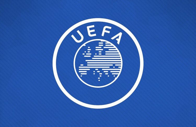 УЕФА официально перенес финалы еврокубков